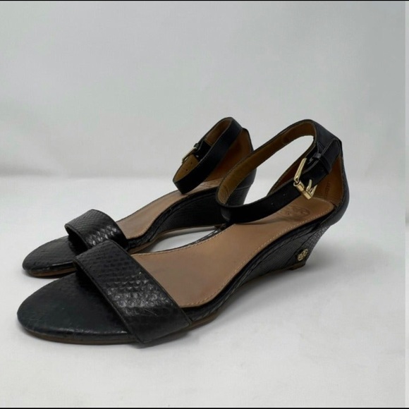 Tory Burch Savannah Wedge Black Gold Sandal Women Size 6 - Picture 3 of 11
